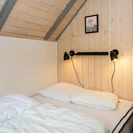 Luxury Retreat With Tennis Vakantiehuis *