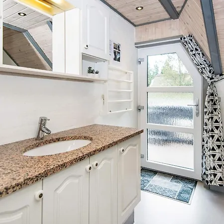 Luxury Retreat With Tennis