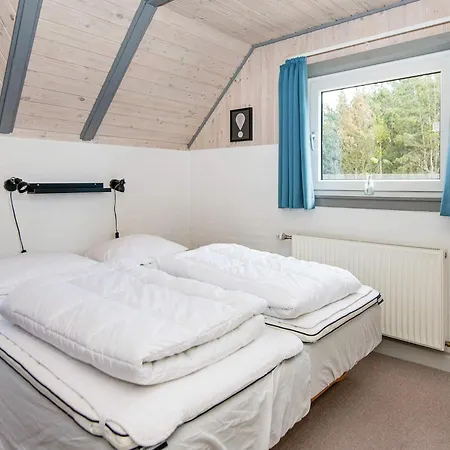 Luxury Retreat With Tennis Semesterbostad